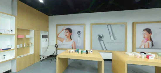 Gesichts-Hals-Lifting-Massagegerät, LED-Gesichtslichttherapie, elektrisches Wärmekratz-Gua-Sha-Werkzeug